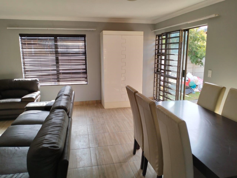 3 Bedroom Property for Sale in Gordons Bay Western Cape